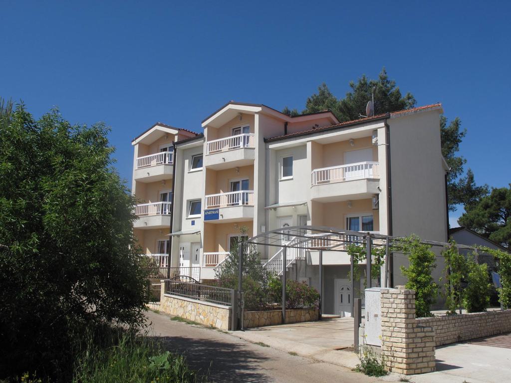 Apartments Mia Stari Grad  Exterior photo